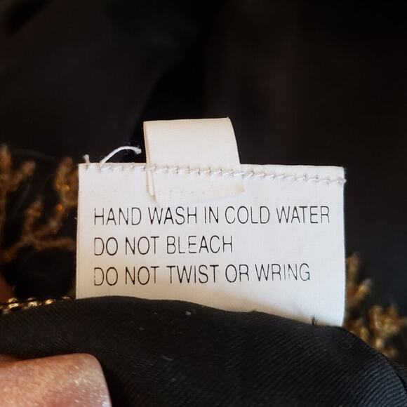 Indian Inspired Black Rayon 2-PC Set Foral Embroidered Jacket & Skirt SZ 20 - Picture 16 of 16